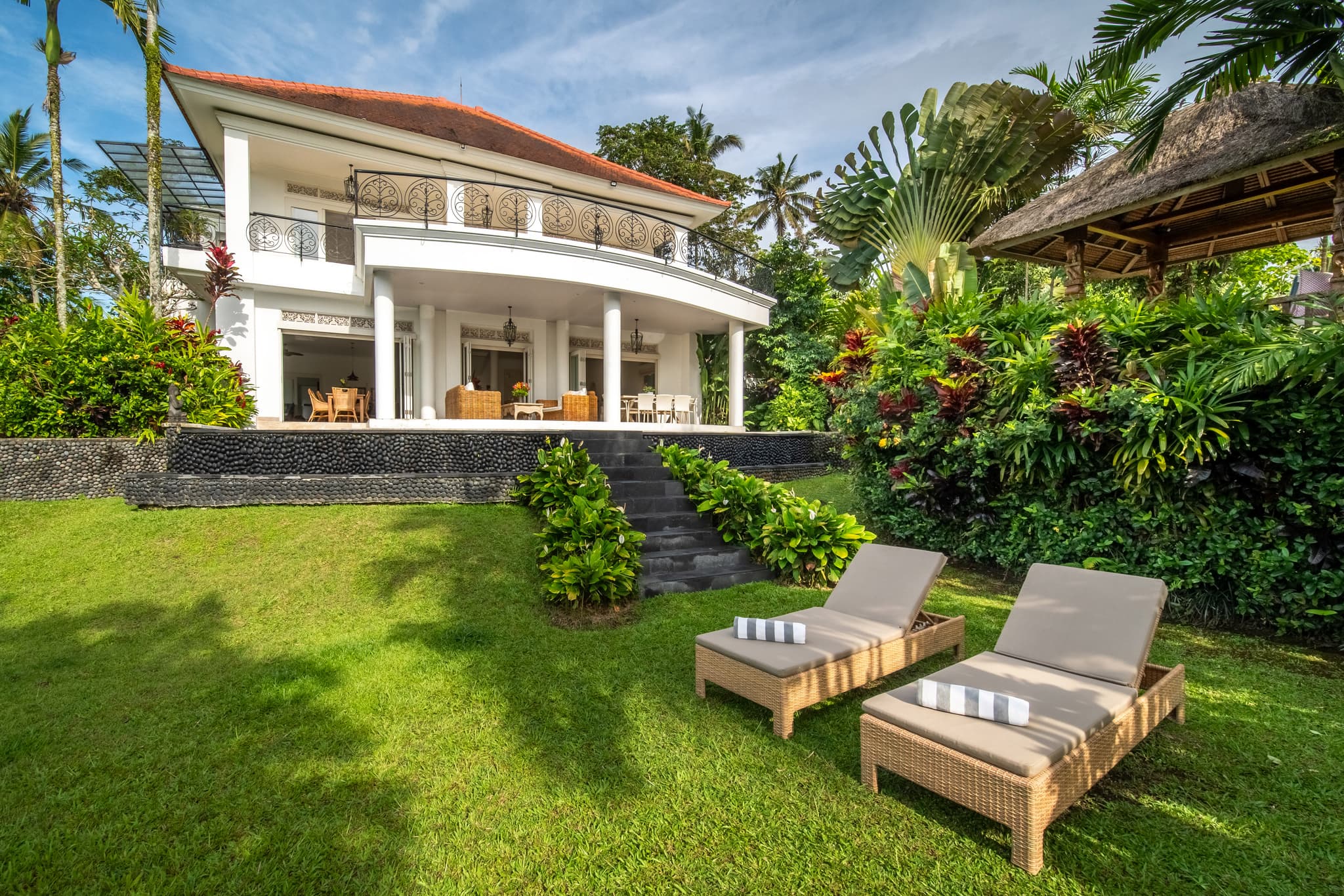 Villa Tau outdoor